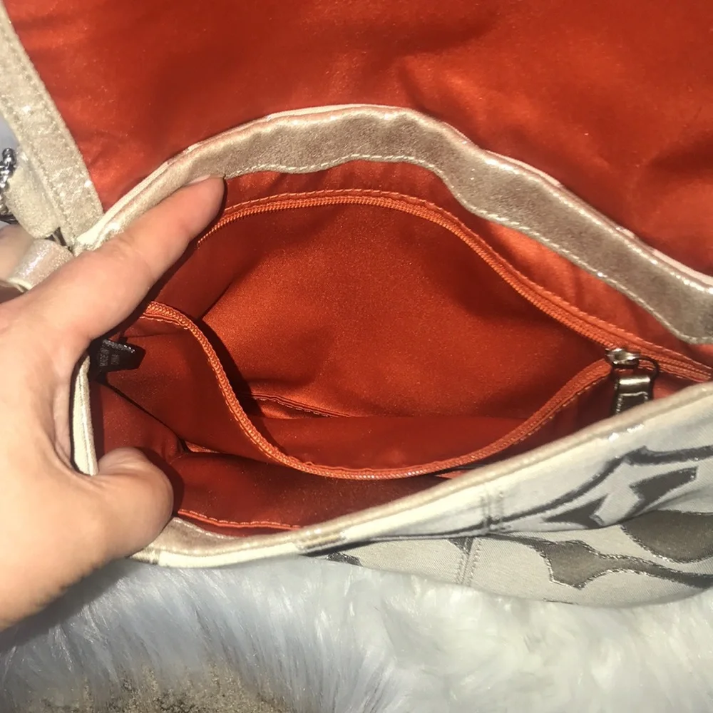 AUTHENTIC “COACH POPPY GLAM” PURSE - Picture 8 of 15